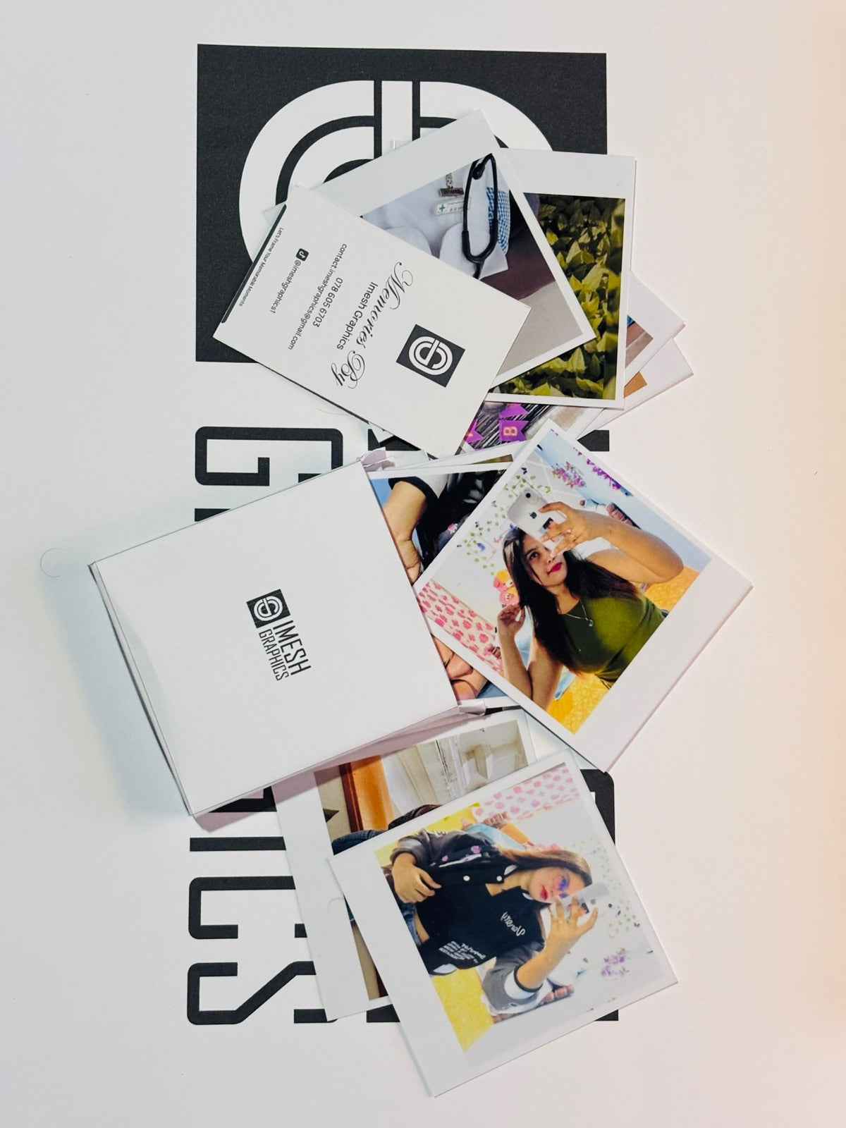Polaroid photos - Minimum 12 photos 🛑